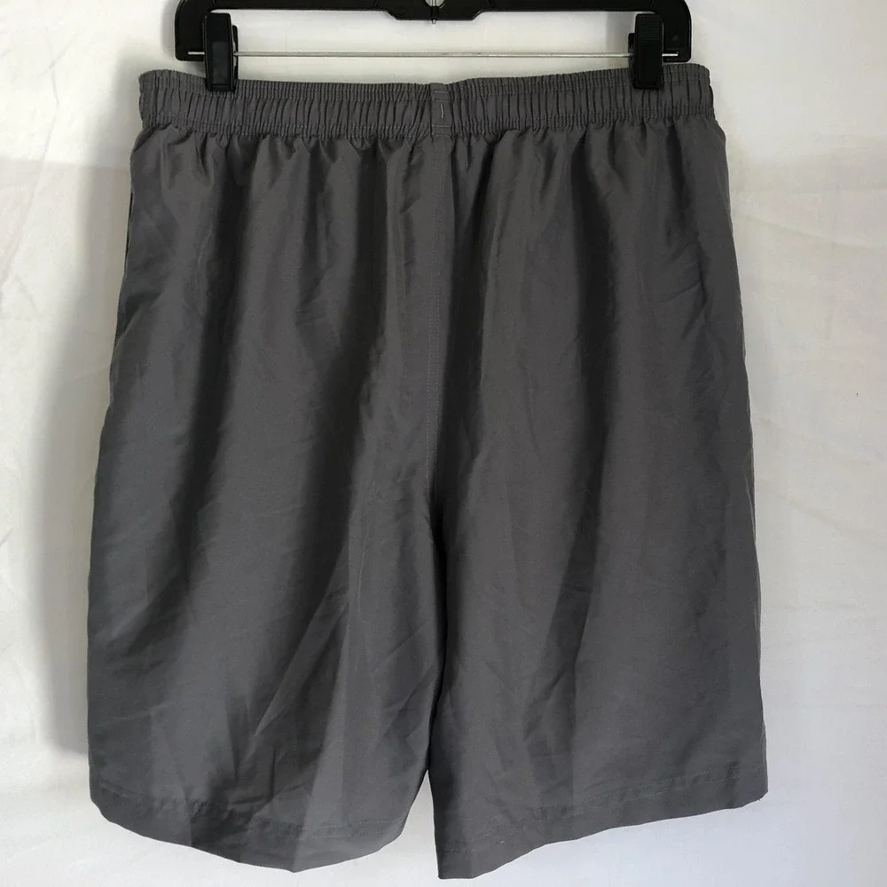 Under Armour Shorts Mens Large Gray HeatGear Lined 9 Inseam Running Gym